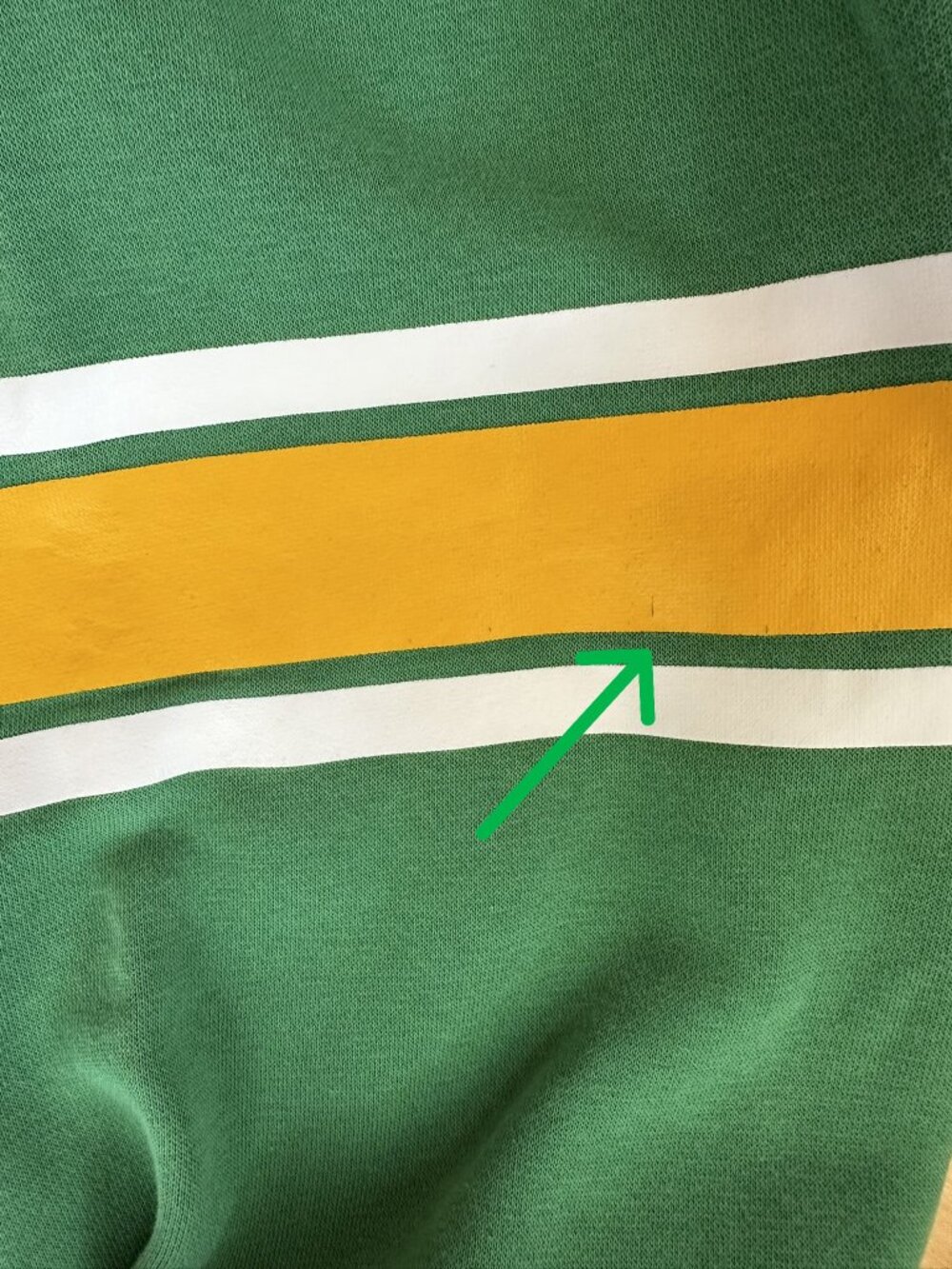 Nike Oregon Ducks Hoodie Pullover Puffy Logo Sweatshirt Green Yellow Men's Small - Picture 11 of 12